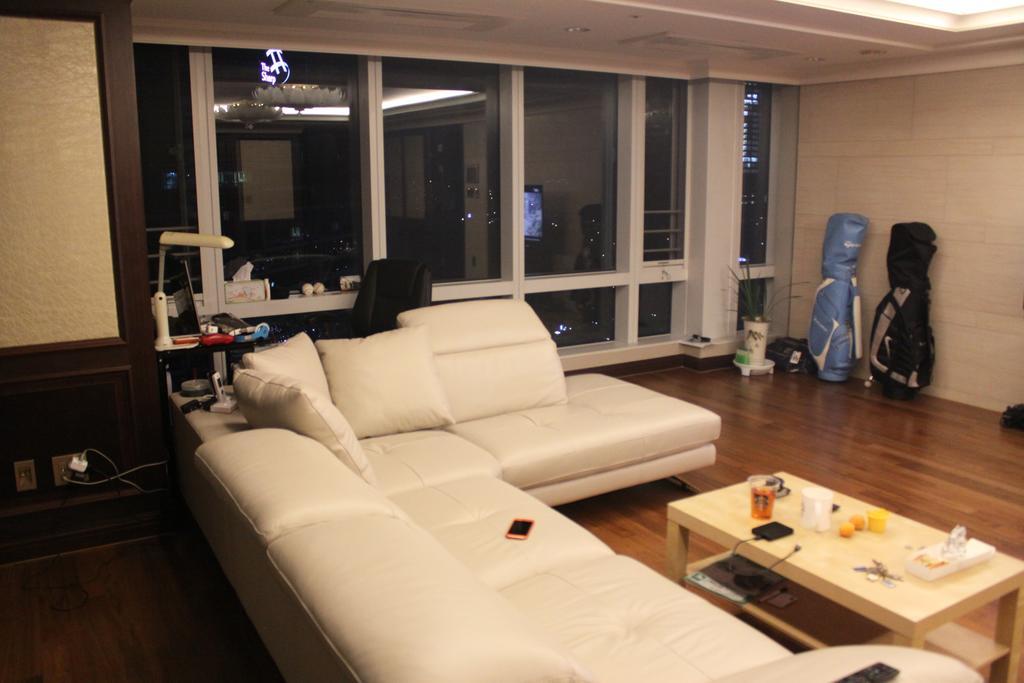 Austin Guesthouse Busan Eksteriør bilde
